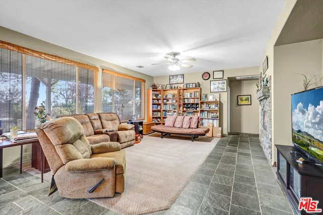 $799,999 | 24383 Topacio Court, Wildomar, CA 92595