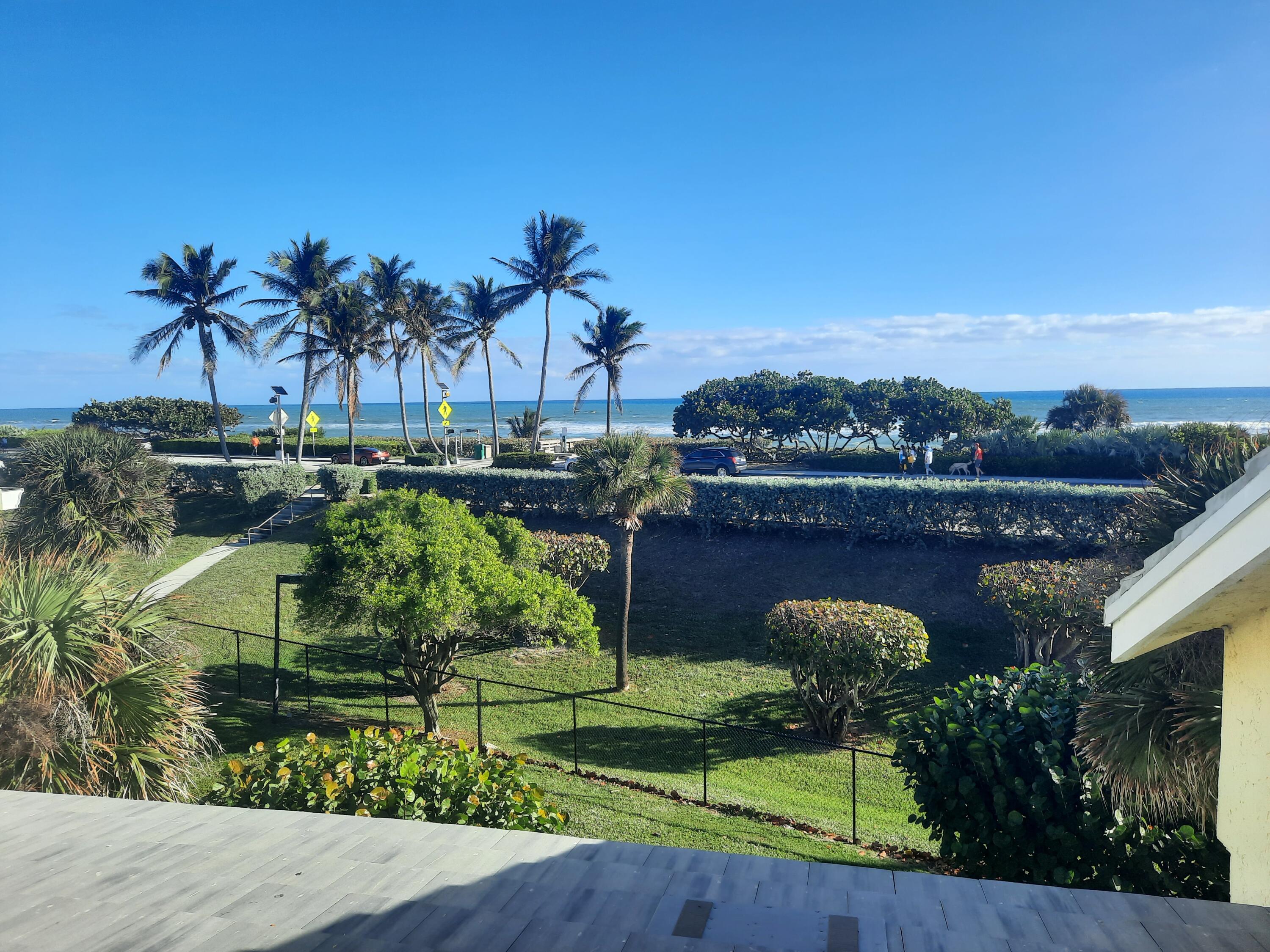 708 Mainsail Circle Jupiter, FL 33477 - Photo 2 of 68 a view of a garden