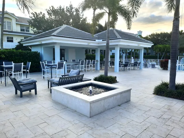 $1,099,000 | 708 Mainsail Circle, Jupiter, FL 33477