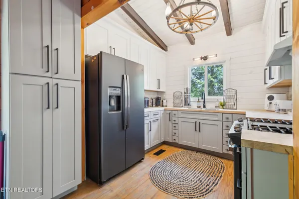 $349,999 | 3350 Leatherwood Ford Road, Jamestown, TN 38556