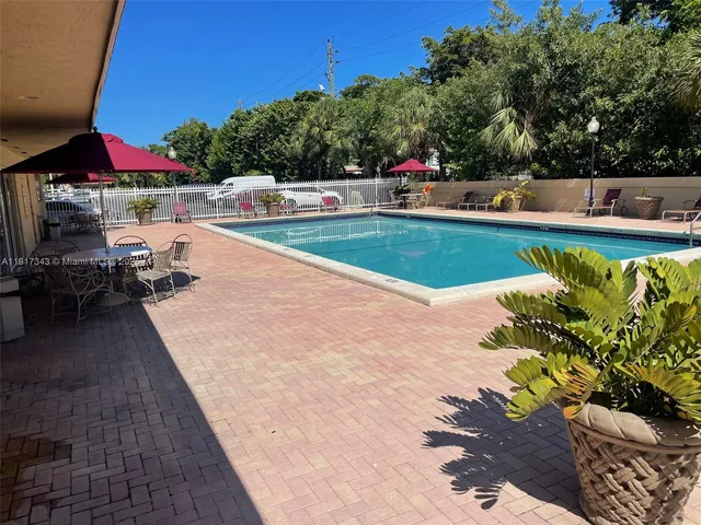 $1,800 | Bayview Palms, North Miami, FL 33181