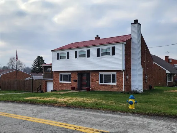 $274,900 | 3900 Evergreen Drive, Monroeville, PA 15146