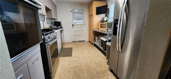 $289,900 | 3900 Evergreen Drive, Monroeville, PA 15146