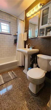$289,900 | 3900 Evergreen Drive, Monroeville, PA 15146
