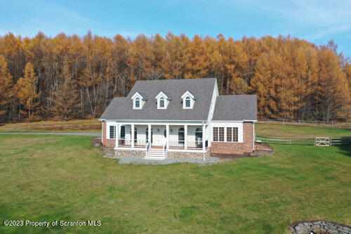 991 Herrick Ridge Union Dale, PA 18470 - Photo 2 of 41