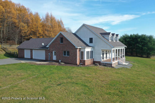 991 Herrick Ridge Union Dale, PA 18470 - Photo 3 of 41