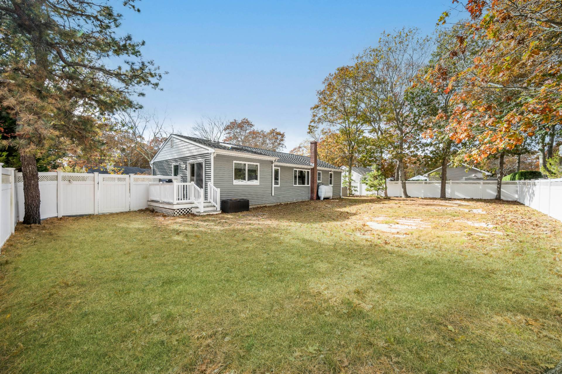 21 Woodridge Road Hampton Bays, NY 11946 - Photo 23 of 23