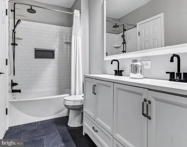 $479,900 | 27 Lincoln Drive, Clementon, NJ 08021