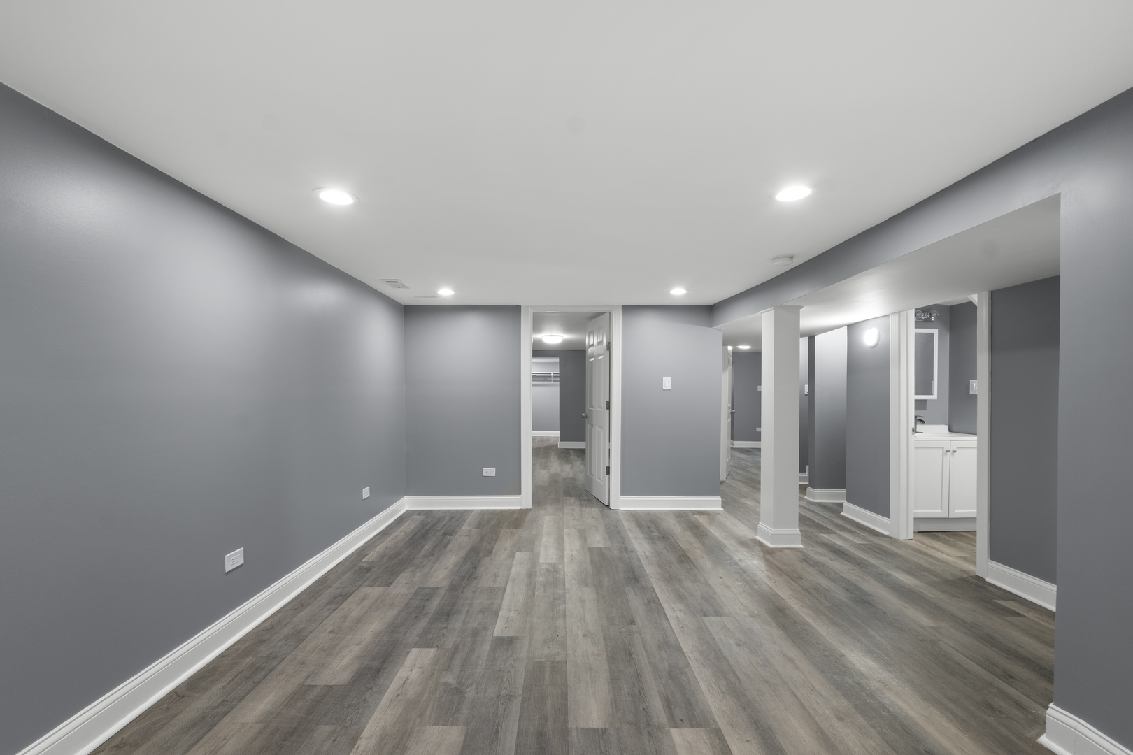 7823 South Morgan Street Chicago, IL 60620 - Photo 17 of 55
