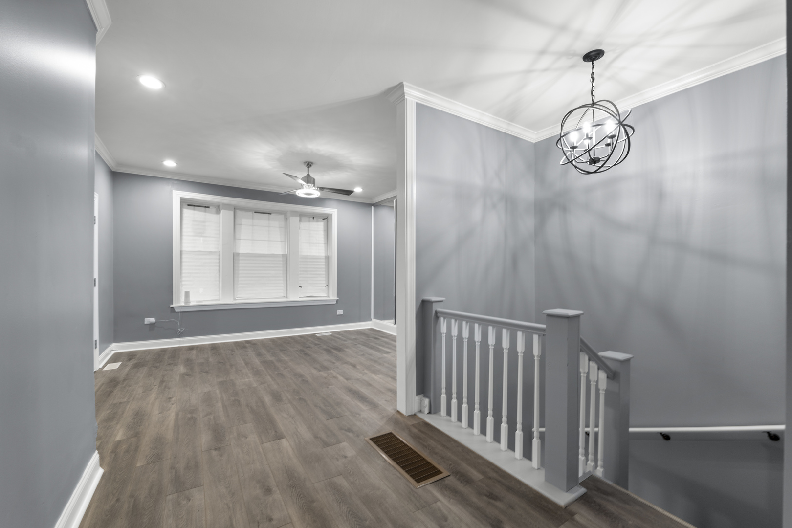 7823 South Morgan Street Chicago, IL 60620 - Photo 4 of 55