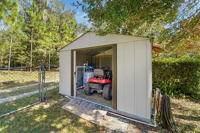 a view of a outdoor space