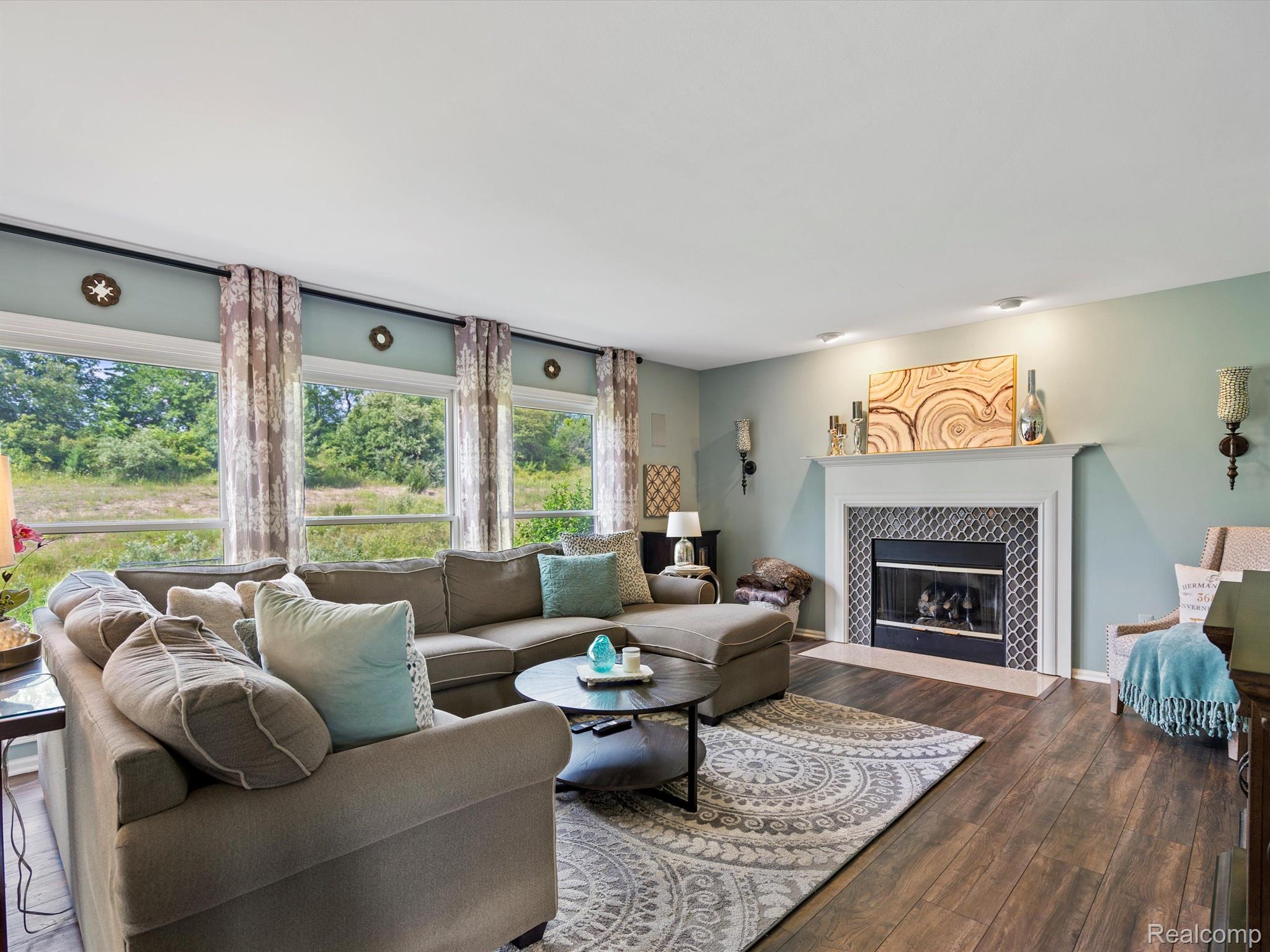3688 Inverness Drive Rochester, MI 48306 - Photo 21 of 48 Gallery Image 21