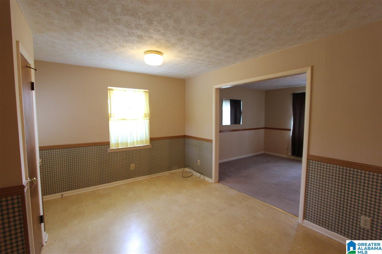 336 Cave Road Anniston, AL 36206 - Photo 6 of 32