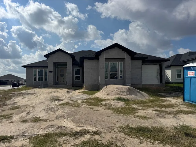 $569,999 | 1469 Dragonstone Court, Corpus Christi, TX 78415