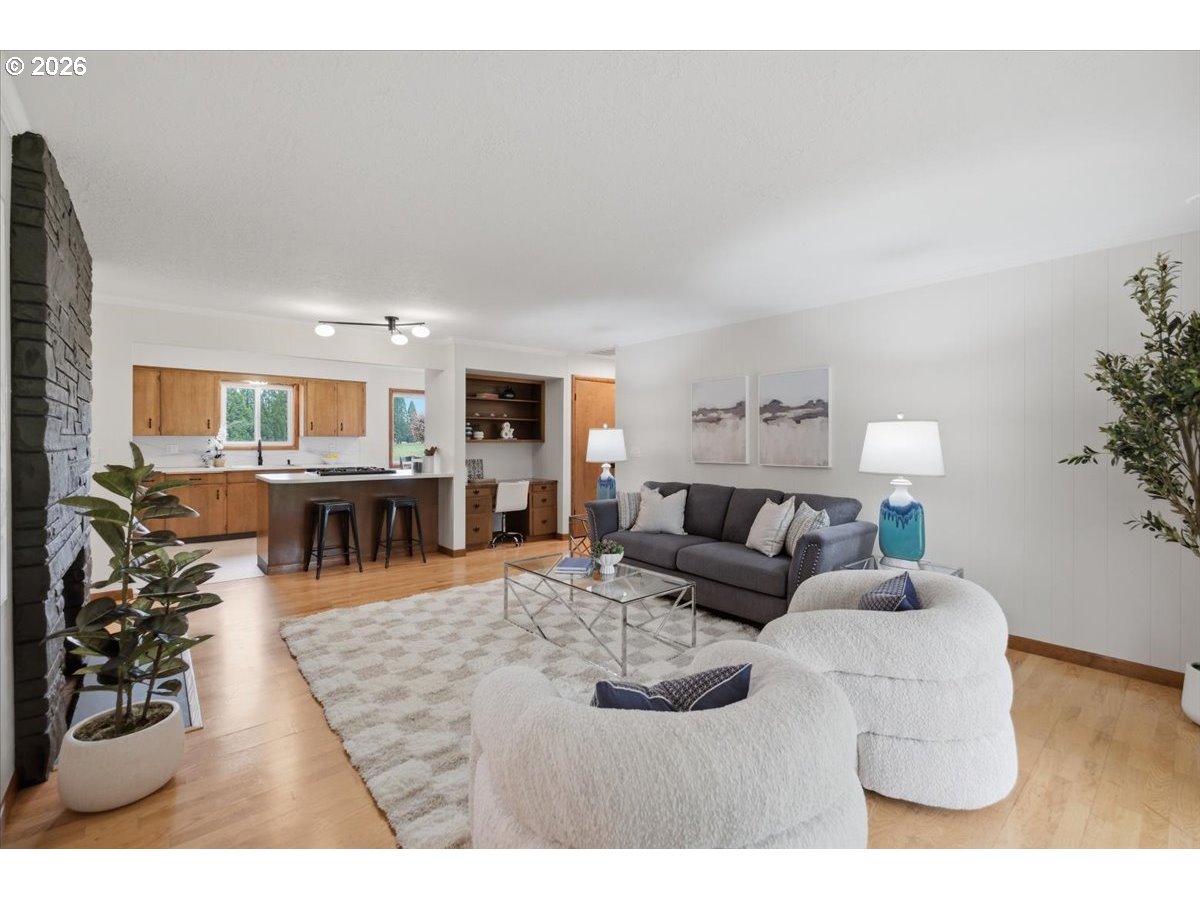 2610 Shaff Road Southeast Aumsville, OR 97325 - Photo 7 of 25 a living room with furniture and a table