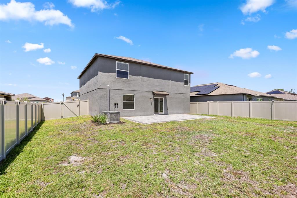 2881 Silver Scallop Loop Wimauma, FL 33598 - Photo 39 of 40