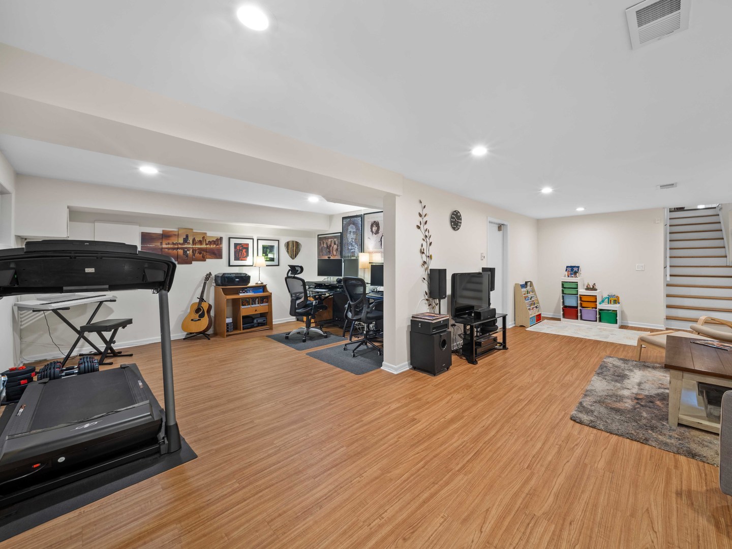 1715 Wildberry Drive, Unit E Glenview, IL 60025 - Photo 30 of 37