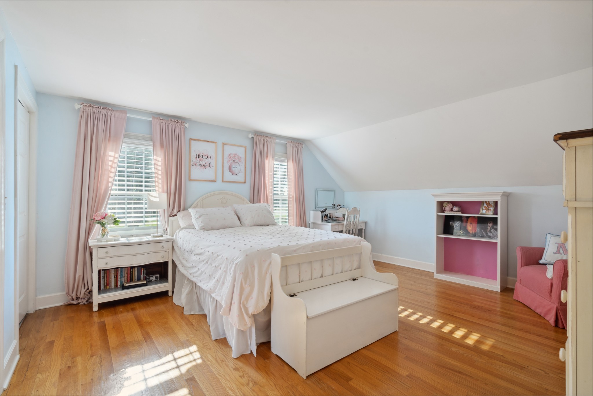 5013 Baker Road Murfreesboro, TN 37129 - Photo 35 of 55 a spacious bedroom with a bed and a couch