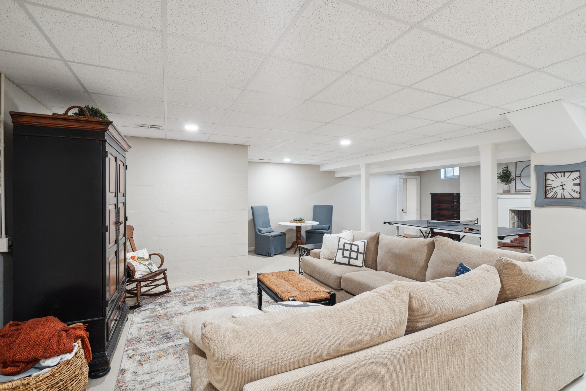 5013 Baker Road Murfreesboro, TN 37129 - Photo 44 of 55 a living room with furniture and a flat screen tv
