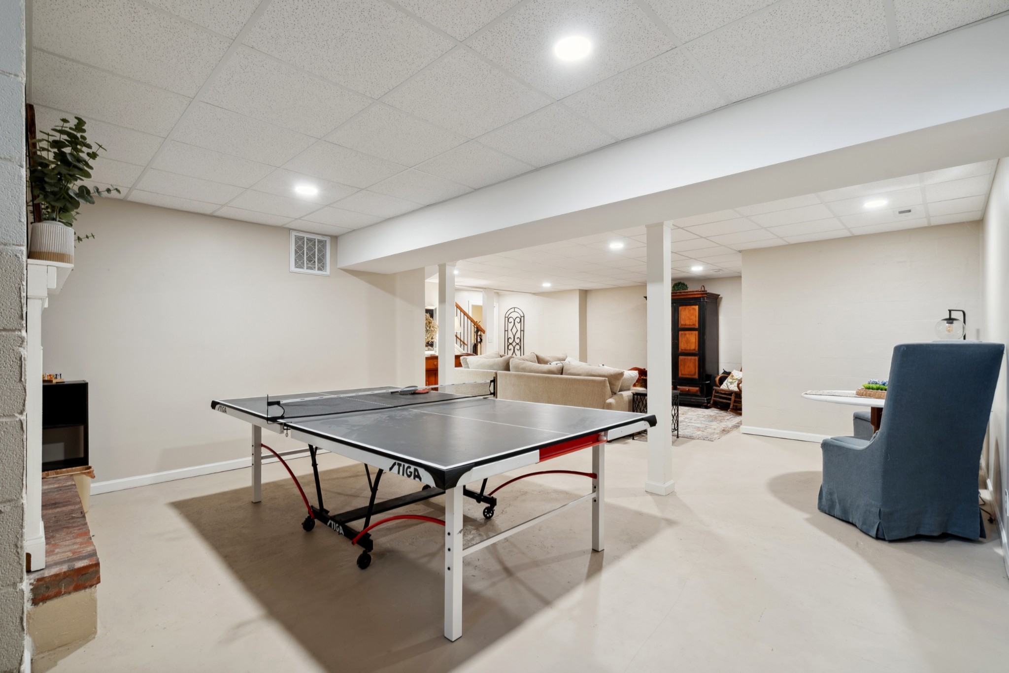 5013 Baker Road Murfreesboro, TN 37129 - Photo 45 of 55 a room with furniture and pool table