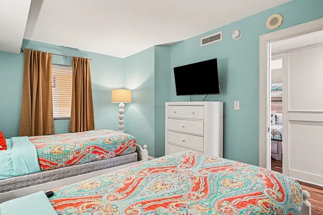 $489,900 | 2000 North Ocean Boulevard, Unit 1017, Myrtle Beach, SC 29577