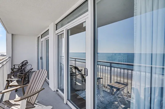 $489,900 | 2000 North Ocean Boulevard, Unit 1017, Myrtle Beach, SC 29577
