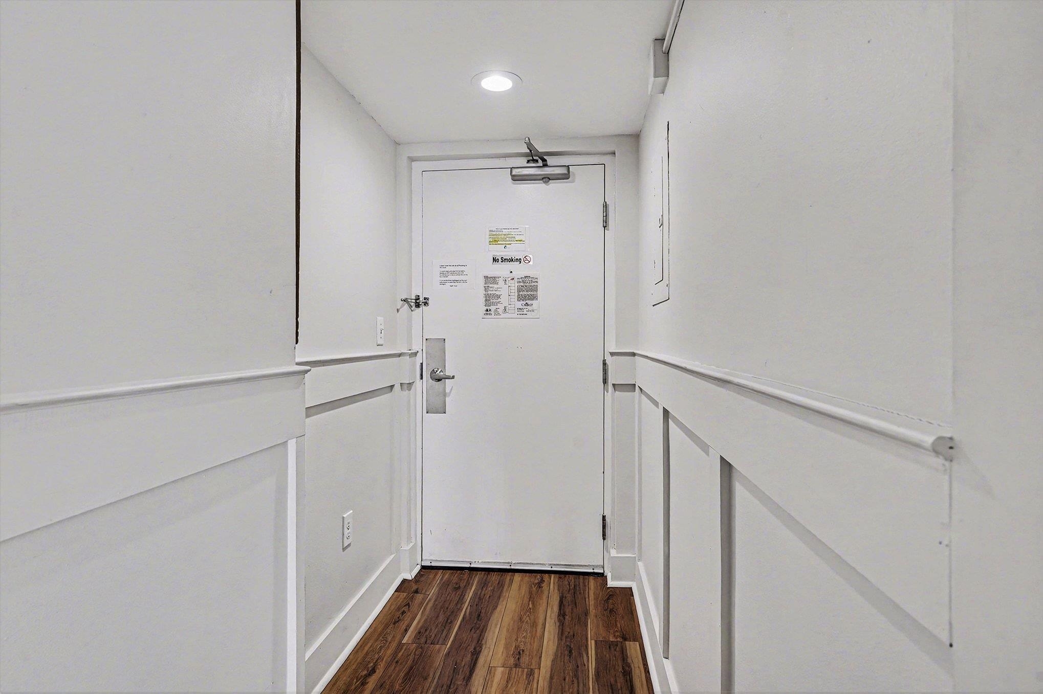 2000 North Ocean Boulevard, Unit 1017 Myrtle Beach, SC 29577 - Photo 5 of 36