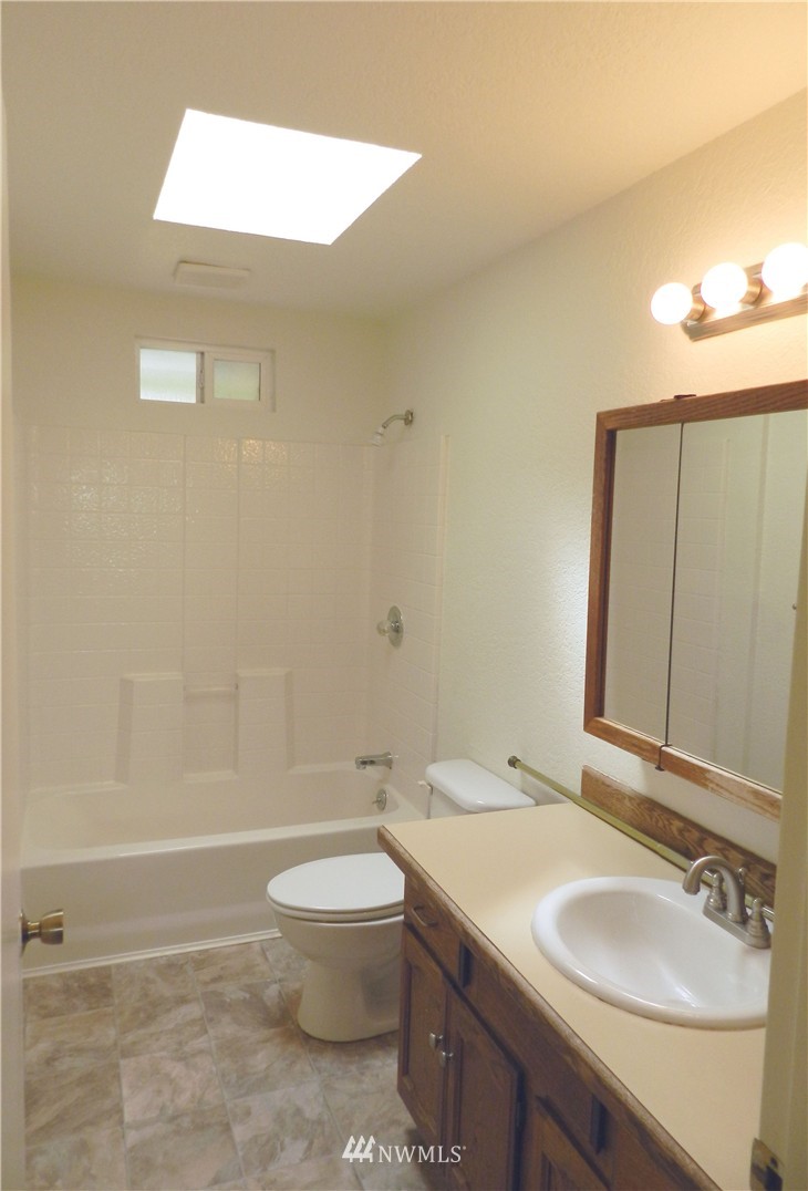 4538 Fir Tree Way Bellingham, WA 98229 - Photo 11 of 16 Gallery Image 11