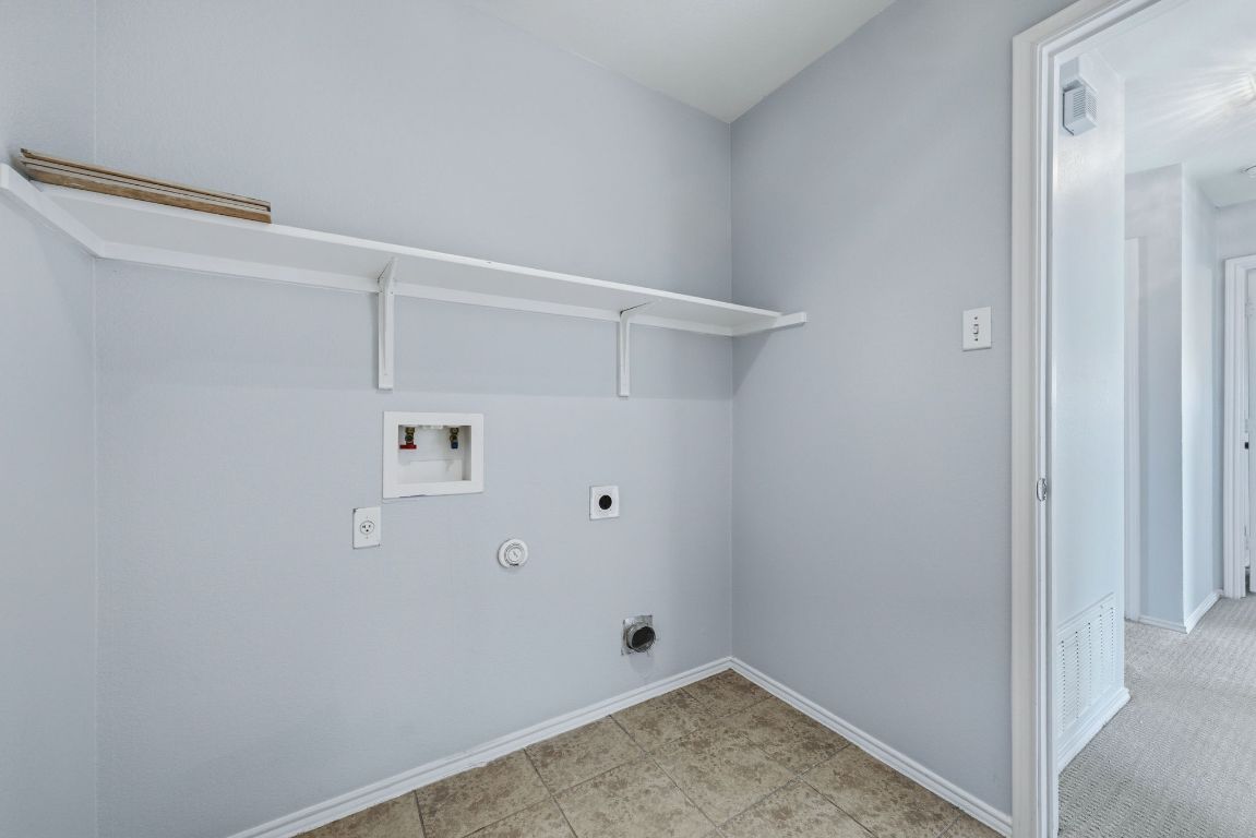 18153 Basket Flower Bend Elgin, TX 78621 - Photo 12 of 35 a view of room with window