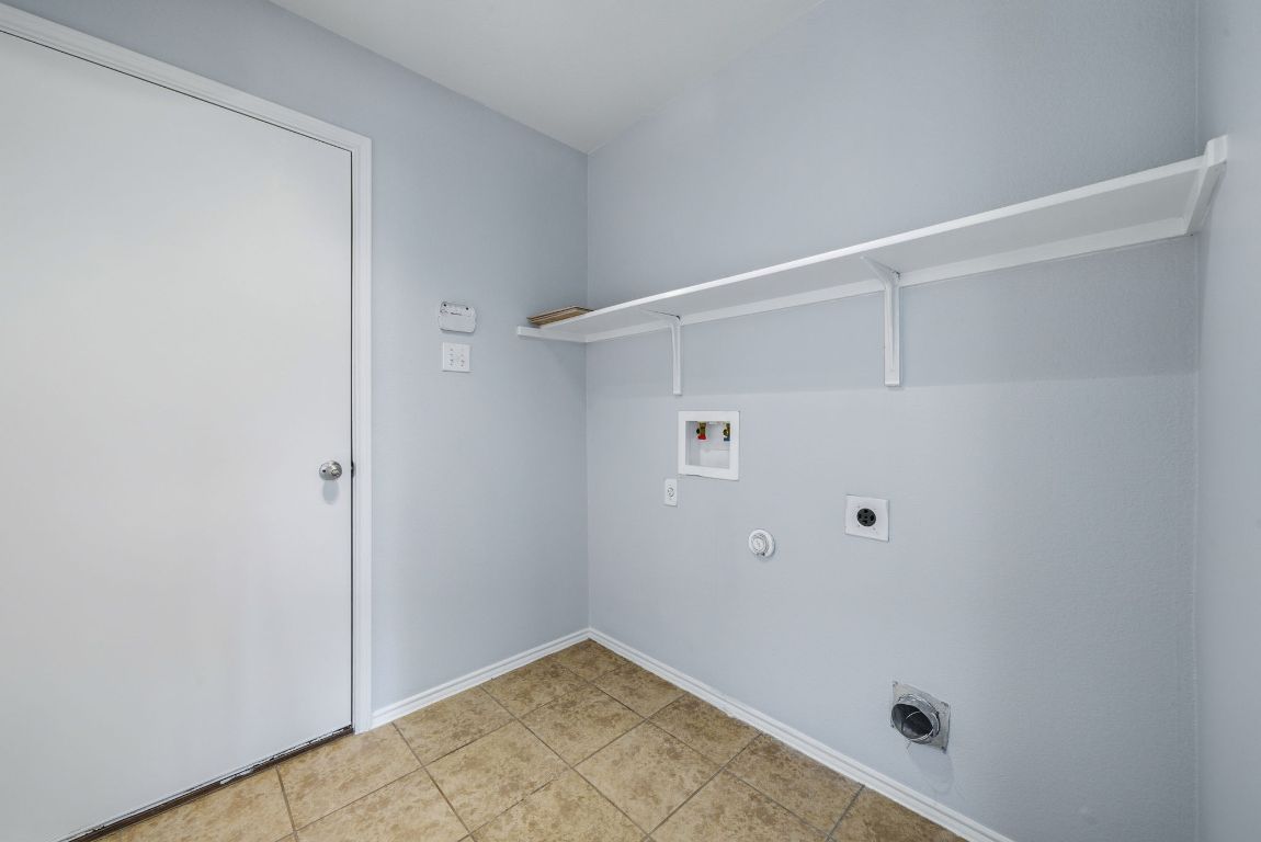 18153 Basket Flower Bend Elgin, TX 78621 - Photo 9 of 35 a view of room