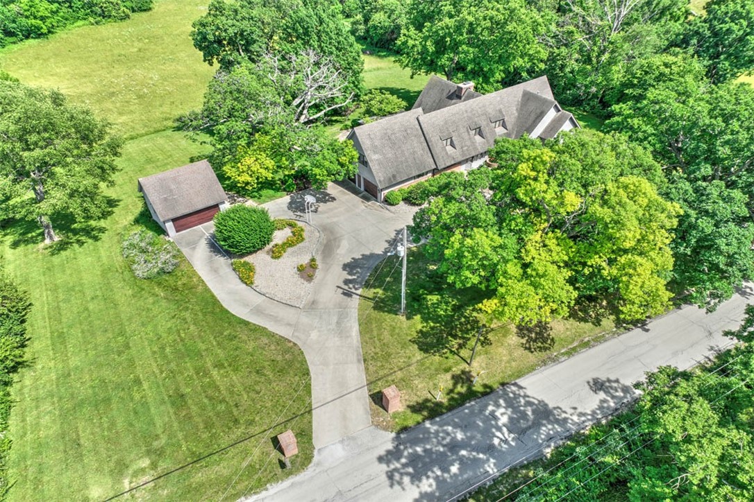 1190 South Joynt Road Decatur, IL 62522 - Photo 2 of 44 Gallery Image 2