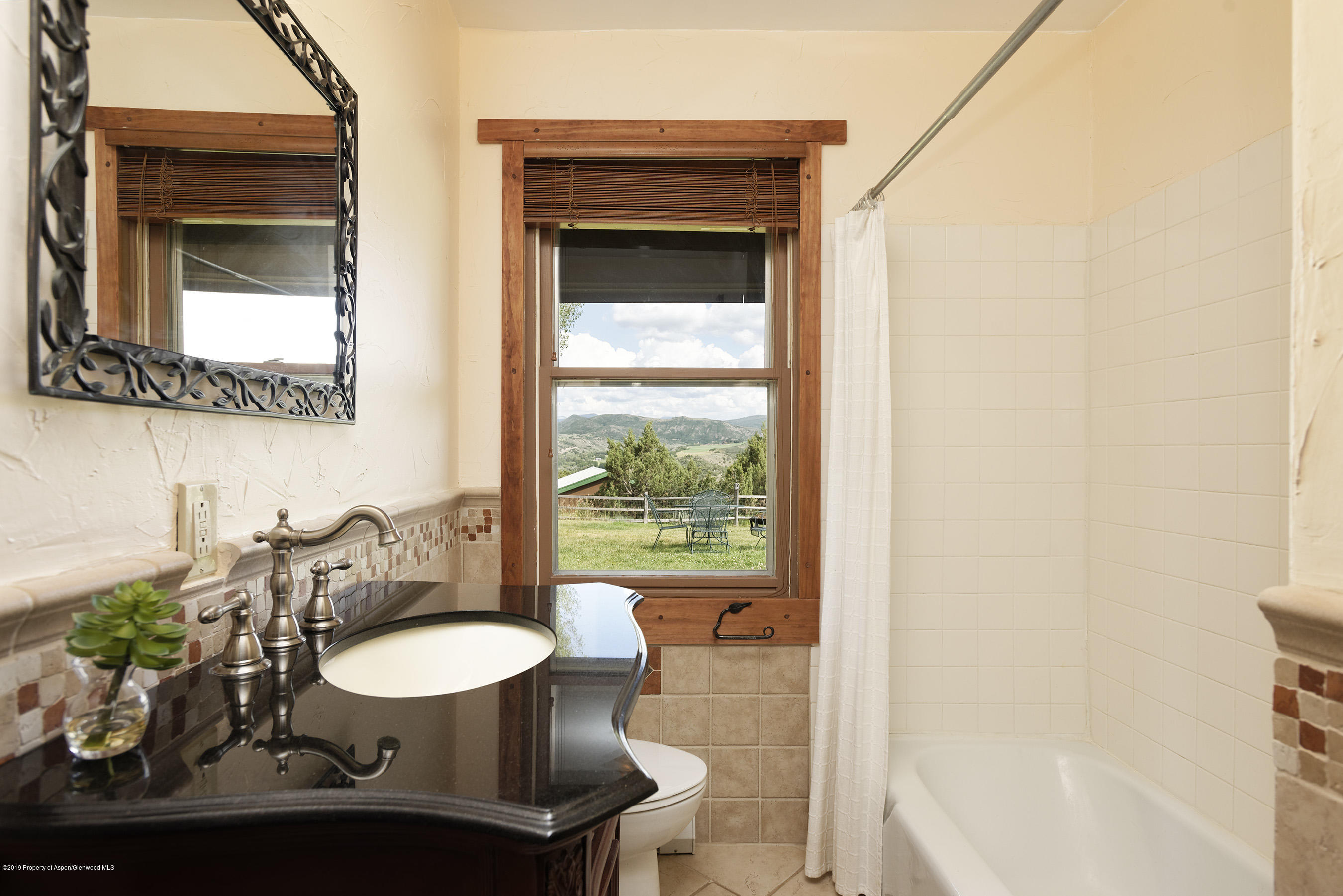 1340 Gateway Road Snowmass, CO 81654 - Photo 13 of 32 Bathroom 2