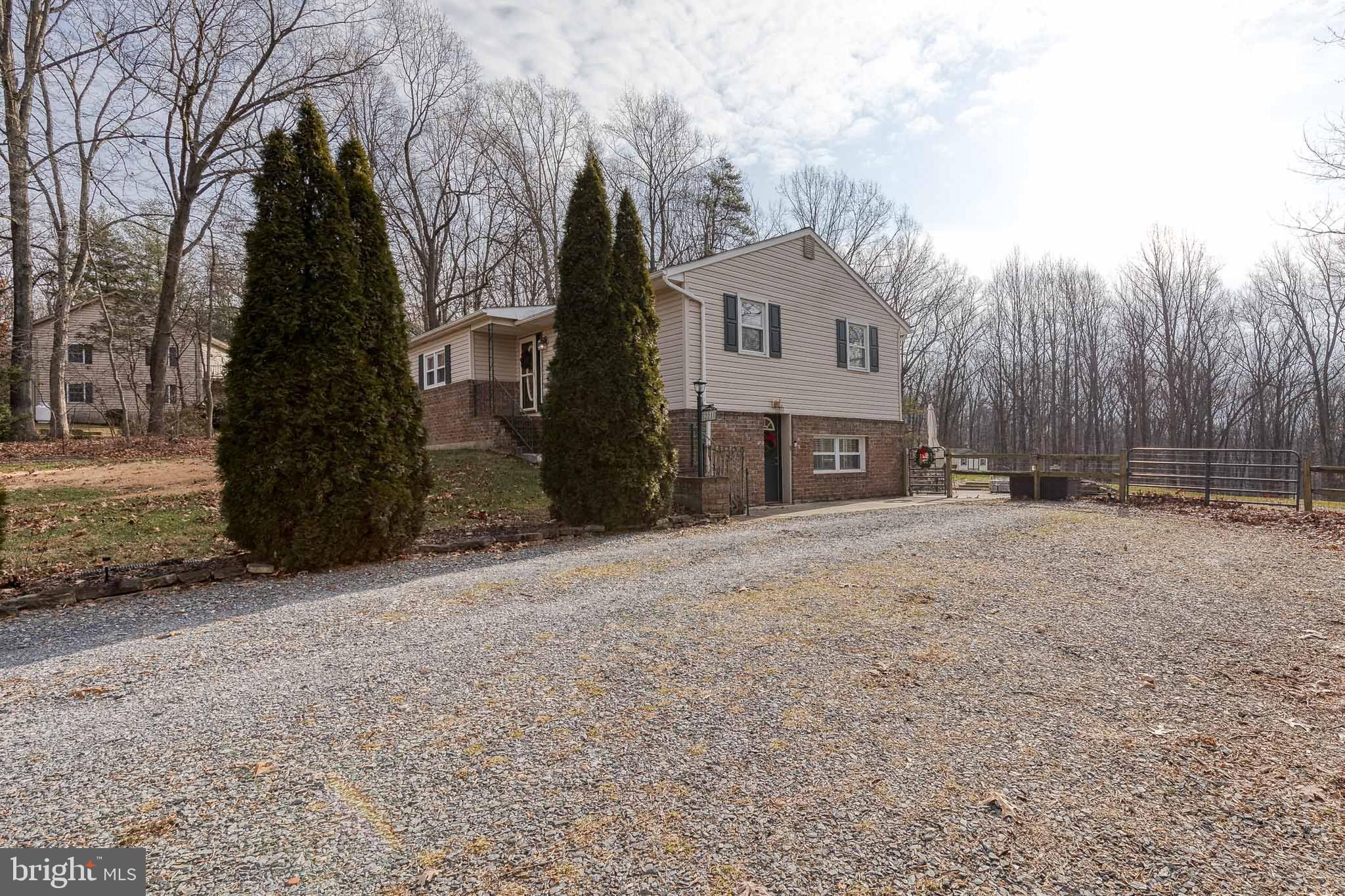 211 Kirkhoff Road Westminster, MD 21158 - Photo 3 of 26 Gallery Image 3