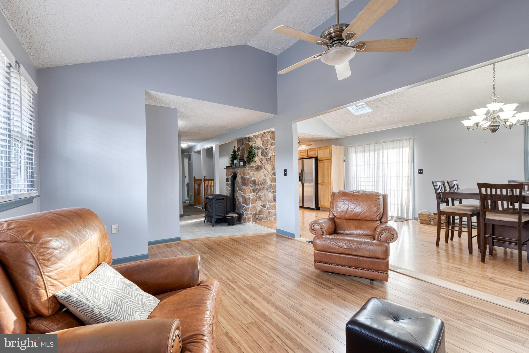 211 Kirkhoff Road Westminster, MD 21158 - Photo 5 of 26 Gallery Image 5