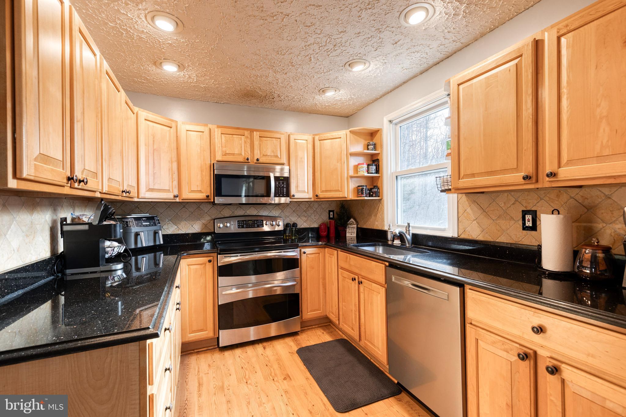 211 Kirkhoff Road Westminster, MD 21158 - Photo 7 of 26 Gallery Image 7