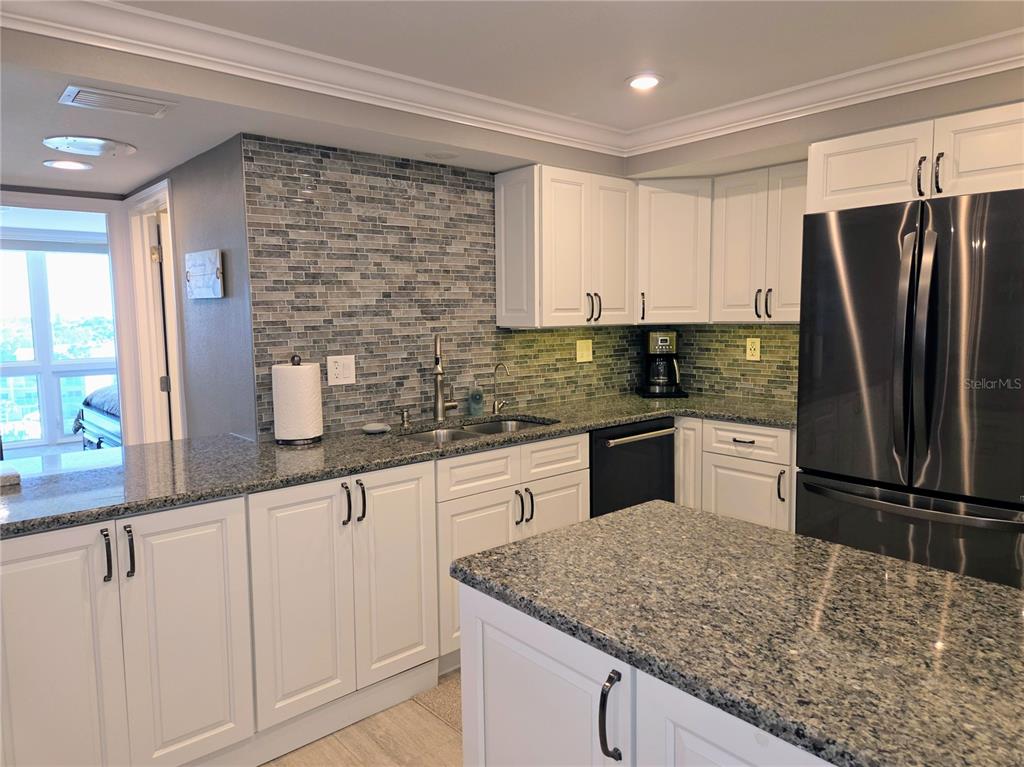 1 Key Capri, Unit 612W Treasure Island, FL 33706 - Photo 14 of 54