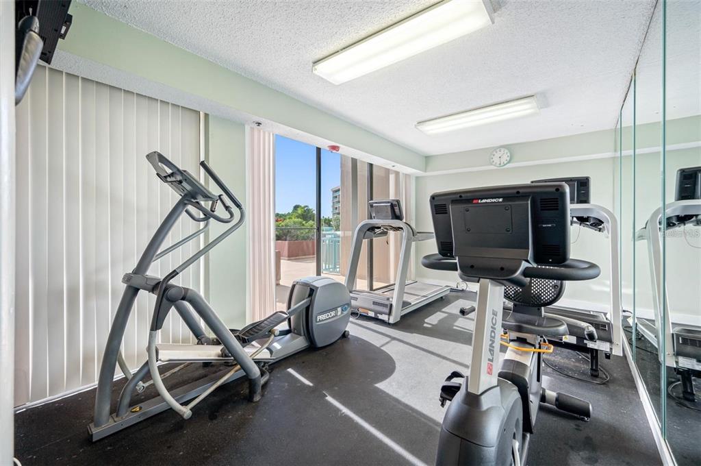 1 Key Capri, Unit 612W Treasure Island, FL 33706 - Photo 53 of 54