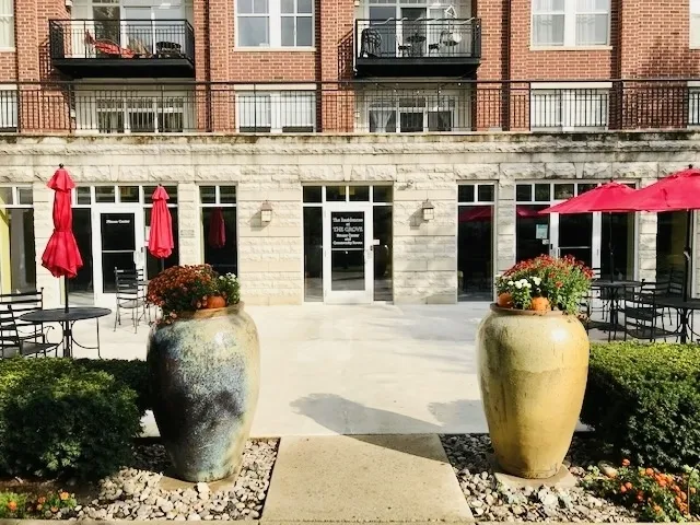 $2,300 | 7757 Van Buren Street, Unit 506, Forest Park, IL 60130