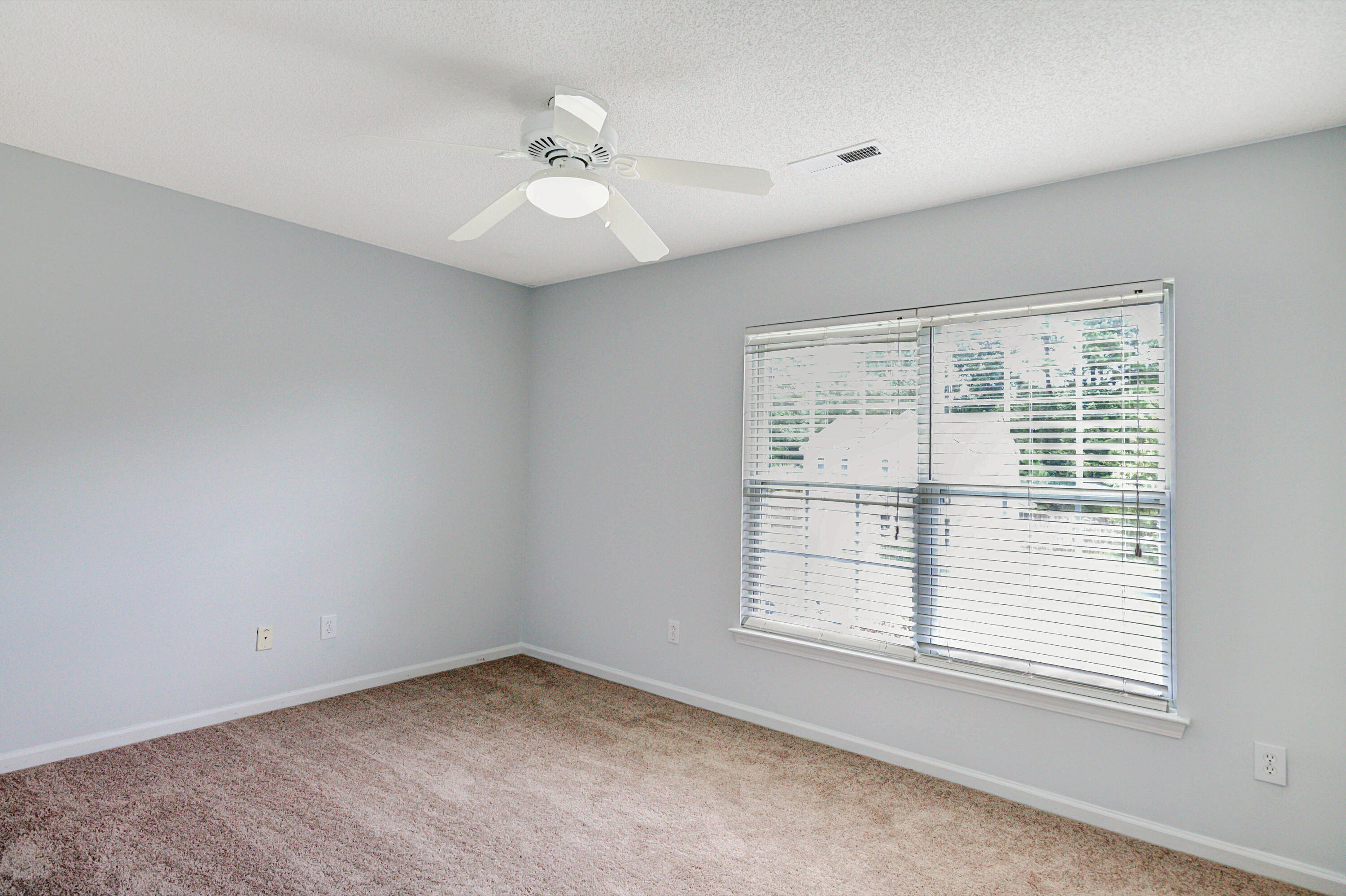 204 Border Road Goose Creek, SC 29445 - Photo 15 of 20 Guest Bedroom