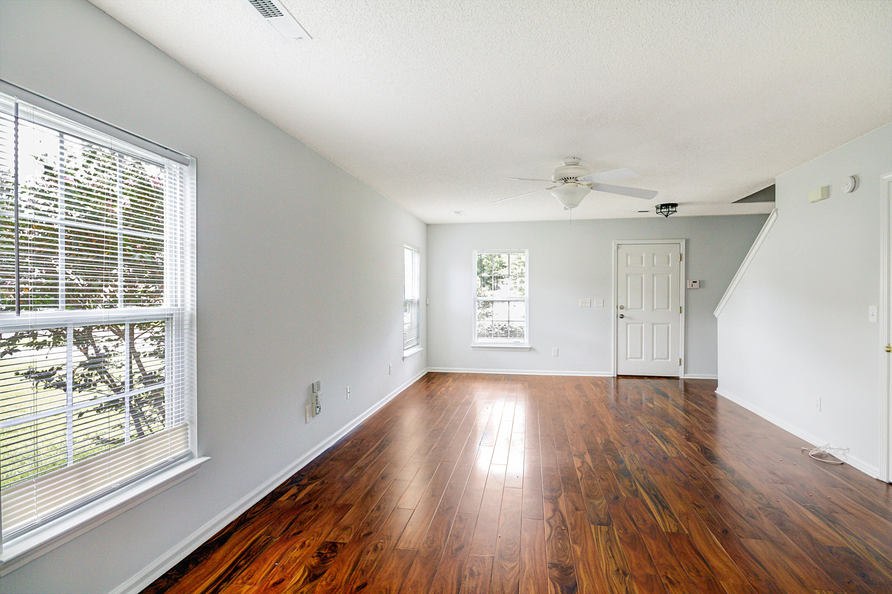 204 Border Road Goose Creek, SC 29445 - Photo 5 of 20 Hardwood Floors