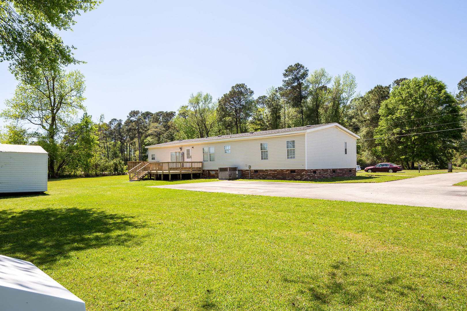 926 Matthis Road Clinton, NC 28328 - Photo 27 of 30 926 Matthis Rd Clinton NC 28328-27