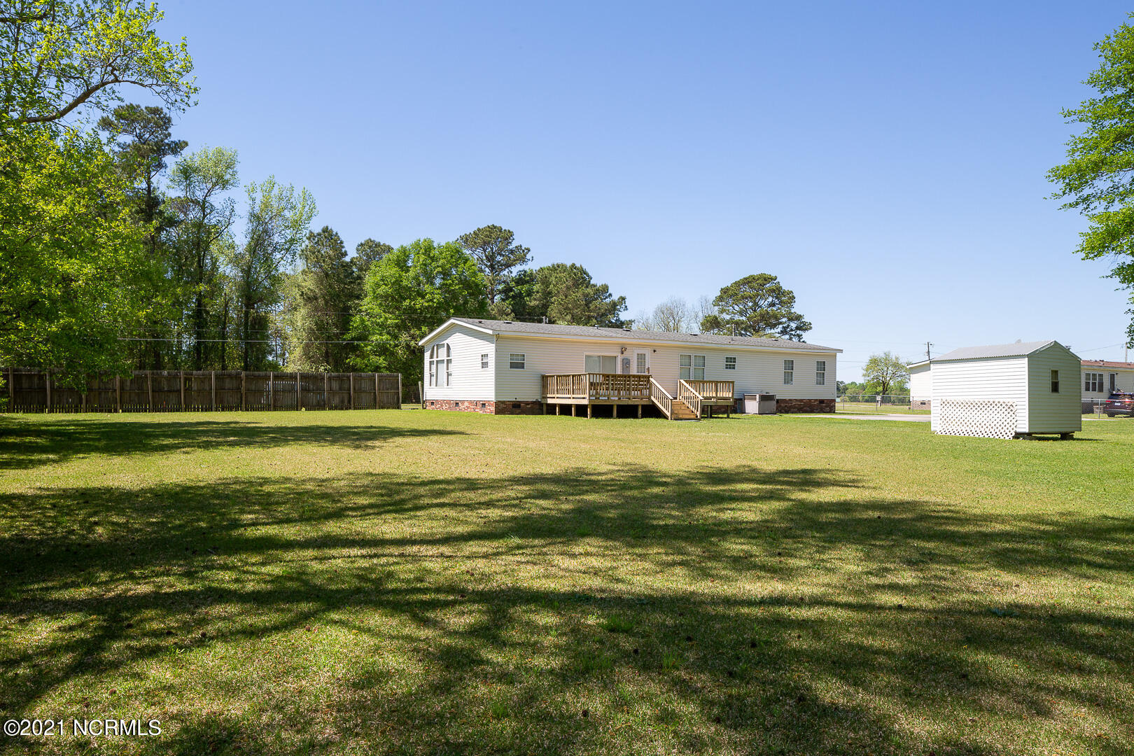 926 Matthis Road Clinton, NC 28328 - Photo 30 of 30 926 Matthis Rd Clinton NC 28328-30