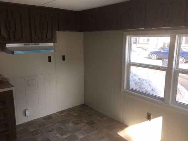557-61 Southwest Cutoff, Unit 61 Worcester, MA 01607 - Photo 2 of 8 Gallery Image 2