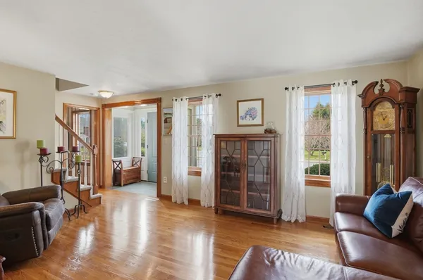 $720,000 | 99 Highland View Drive, Sutton, MA 01590