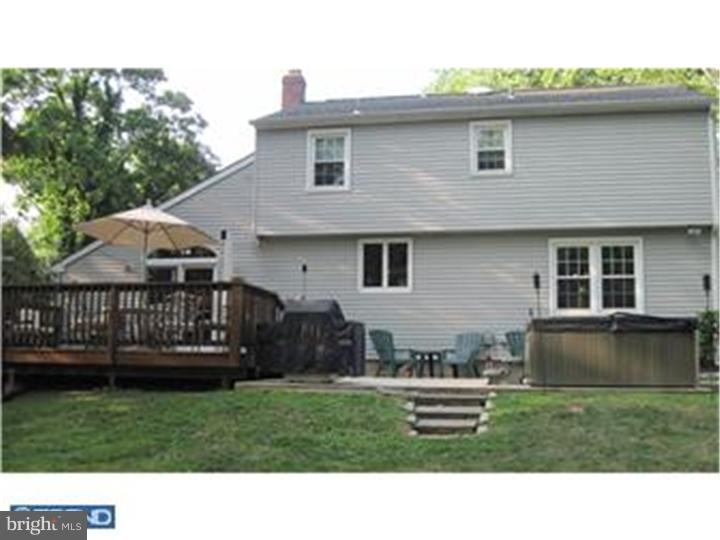 307 Wayland Road Cherry Hill, NJ 08034 - Photo 23 of 25 Exterior Back