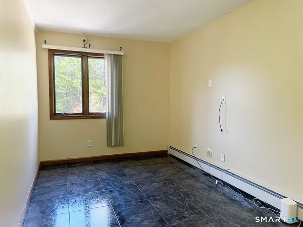 a bathroom with a vanity