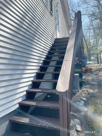$1,450 | 121 South Main Street, Plymouth, CT 06786