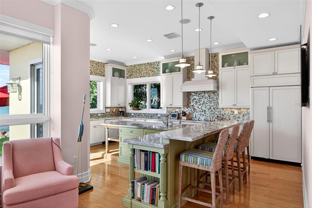 7152 Point Of Rocks Circle Sarasota, FL 34242 - Photo 24 of 88