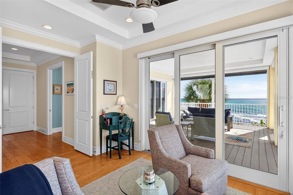 7152 Point Of Rocks Circle Sarasota, FL 34242 - Photo 37 of 88 a living room with furniture and a large window