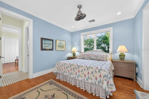 $6,750,000 | 7152 Point Of Rocks Circle, Sarasota, FL 34242